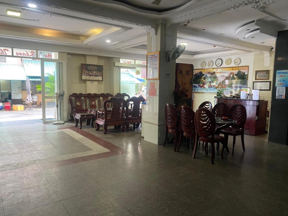 Khach San Thanh Hong Hô Chi Minh-Ville Extérieur photo